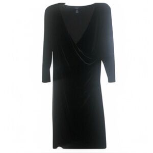 Black velvet like dress 90% polyester 10% Elastane, Brand Chaps, Size10